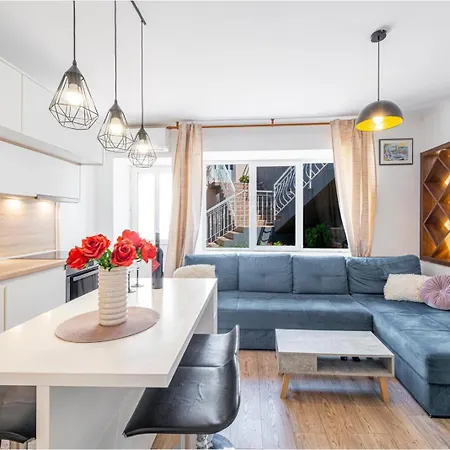 Modern Apartment Mlini